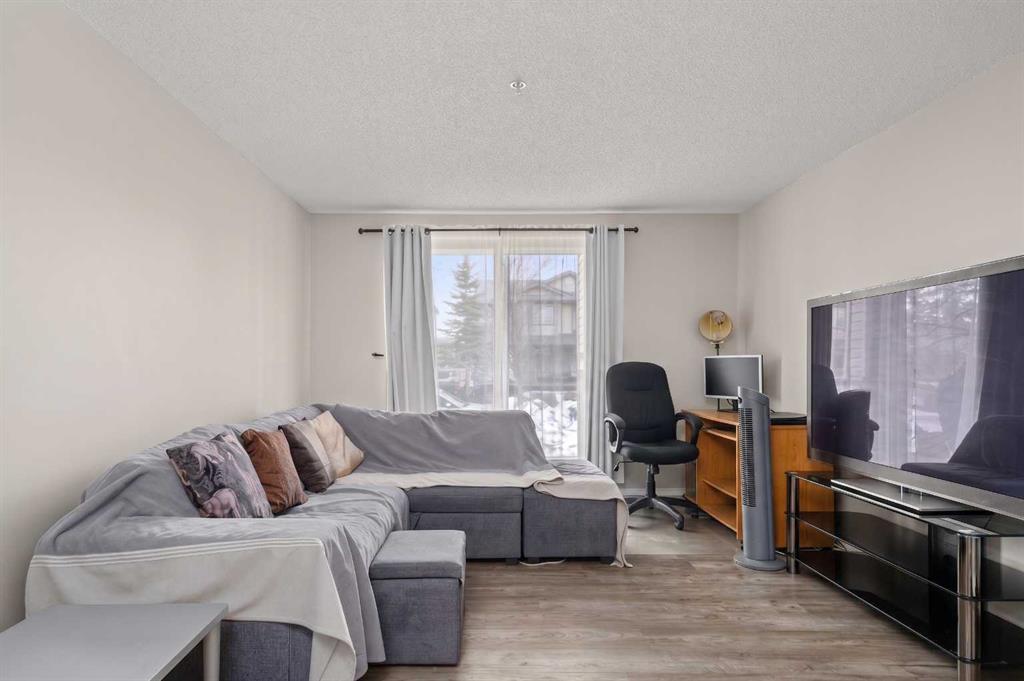2371 Eversyde Avenue SW #2105 photo 2