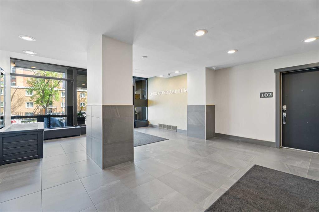 706 15 Avenue SW #403 photo 3