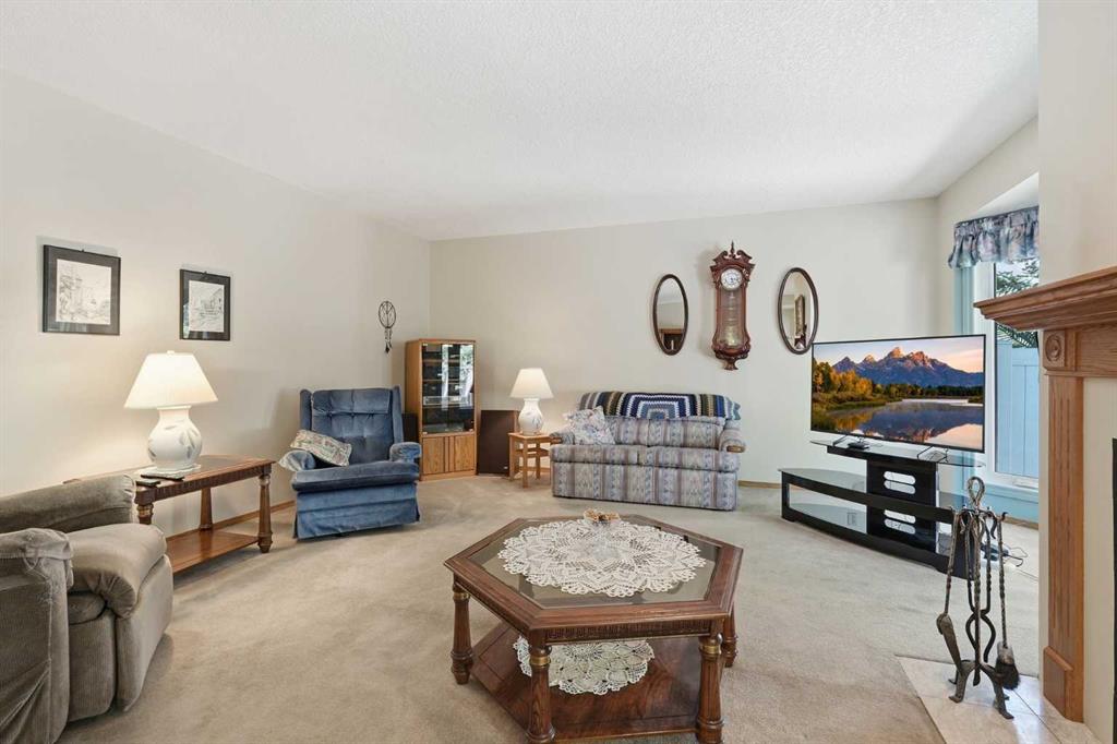 22A Woodmeadow Close SW photo 3