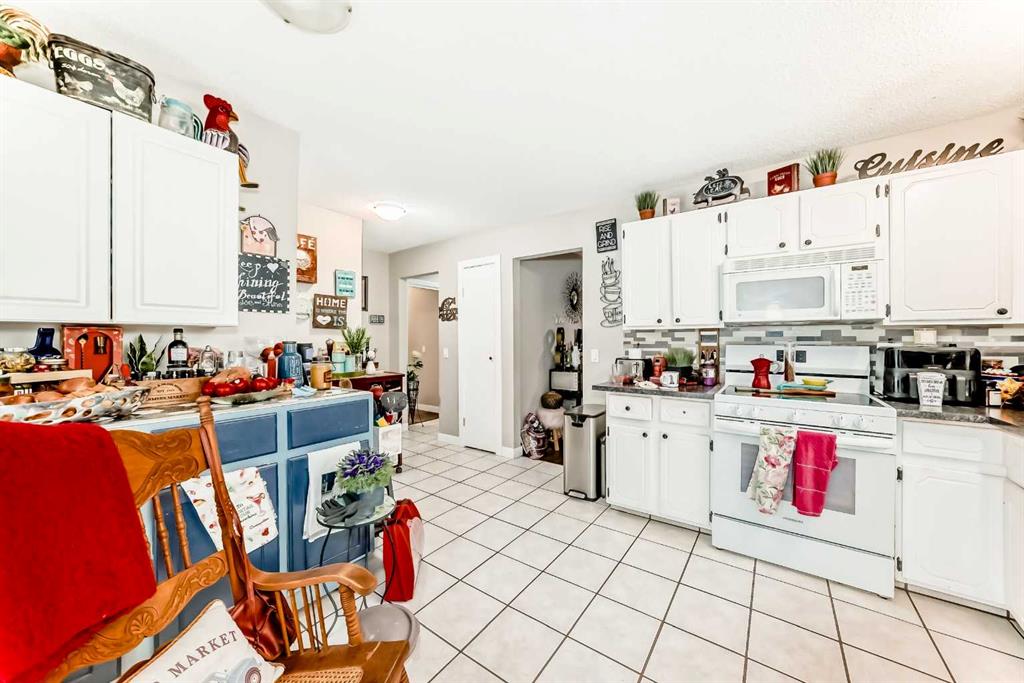 20 Deermont Way SE photo 5