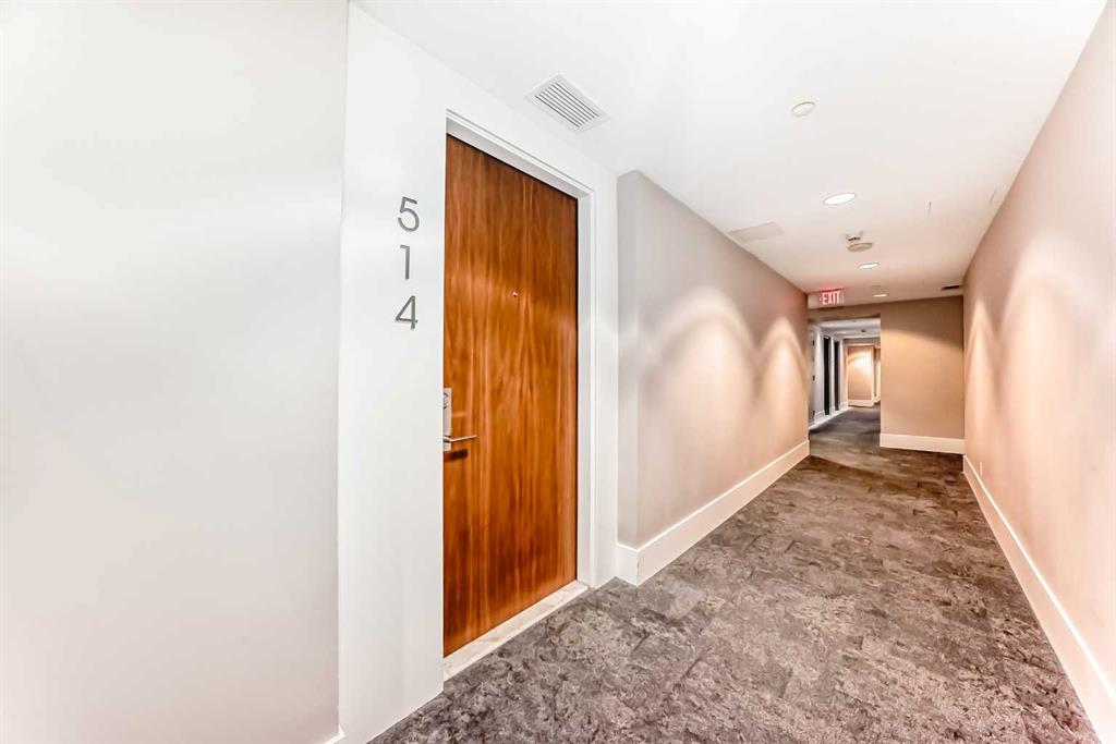 1025 5 Avenue SW #514 photo 3
