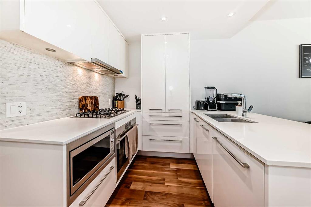 1025 5 Avenue SW #514 photo 5