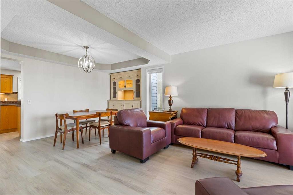 368 Sienna Park Drive SW photo 4
