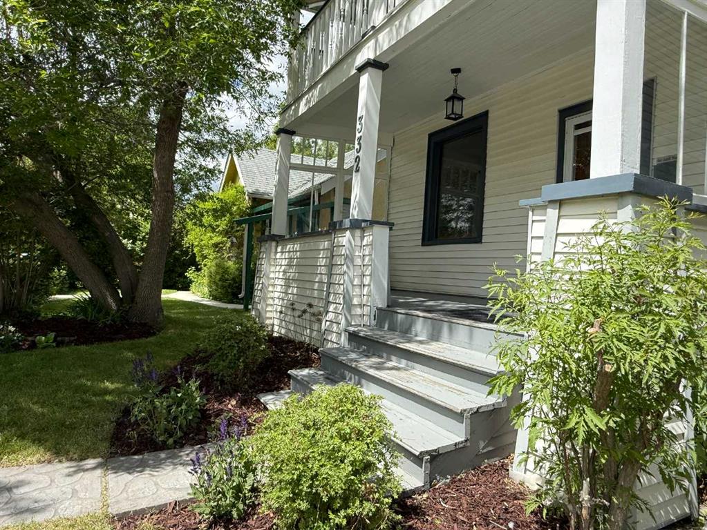 332 12 Avenue NW photo 4