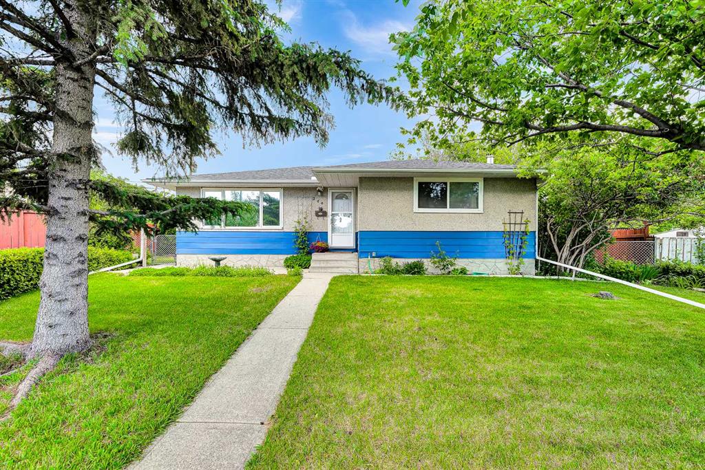244 Travis Place NE