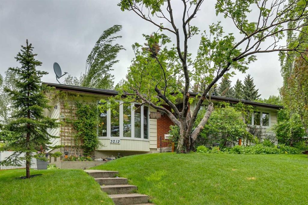 3212 Conrad Drive NW