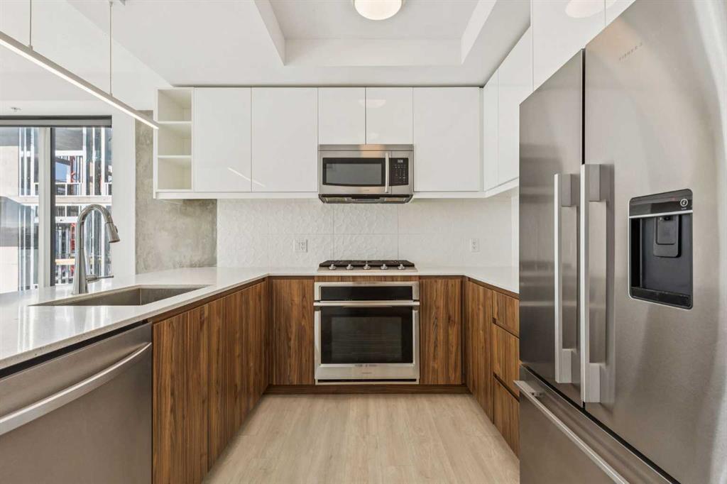 327 9A Street NW #812 photo 4