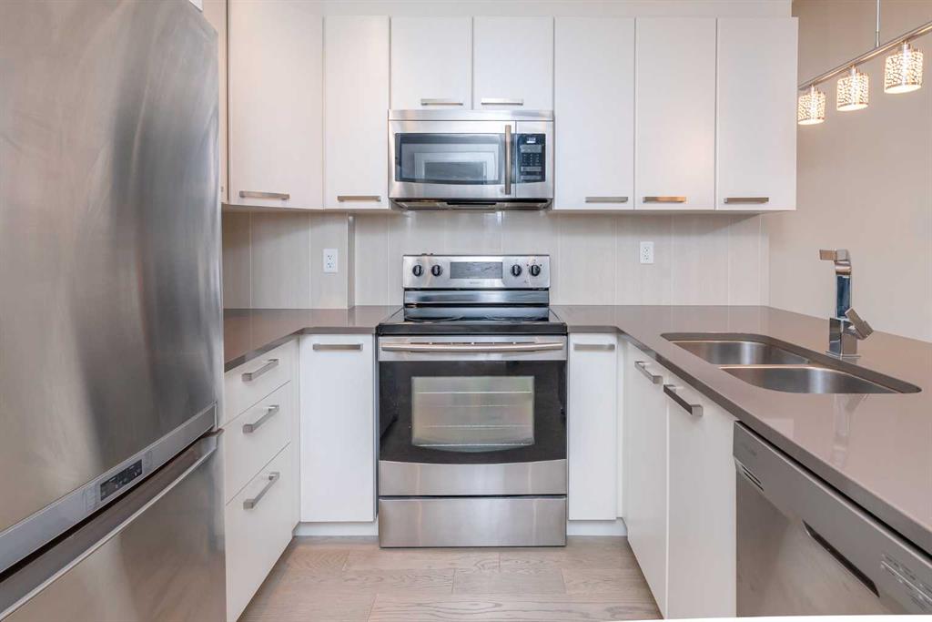 225 11 Avenue SE #809 photo 4