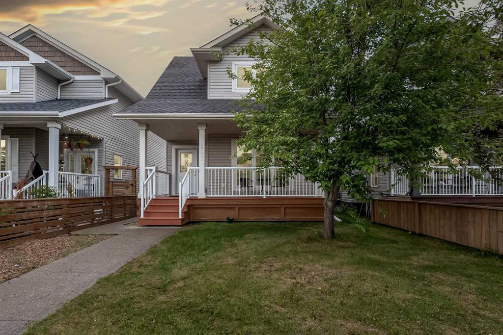 257 Hawthorn Way