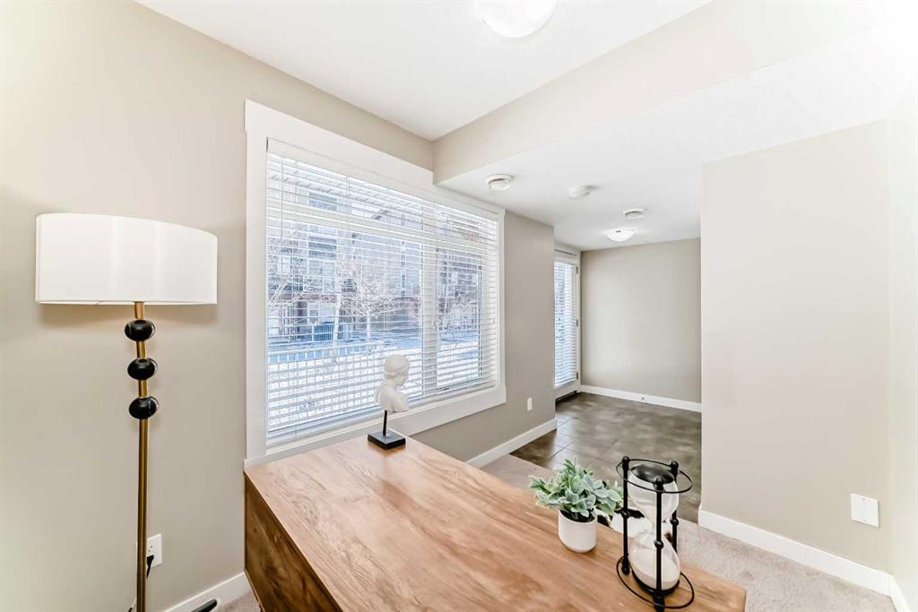 606 Skyview Point Place NE photo 4