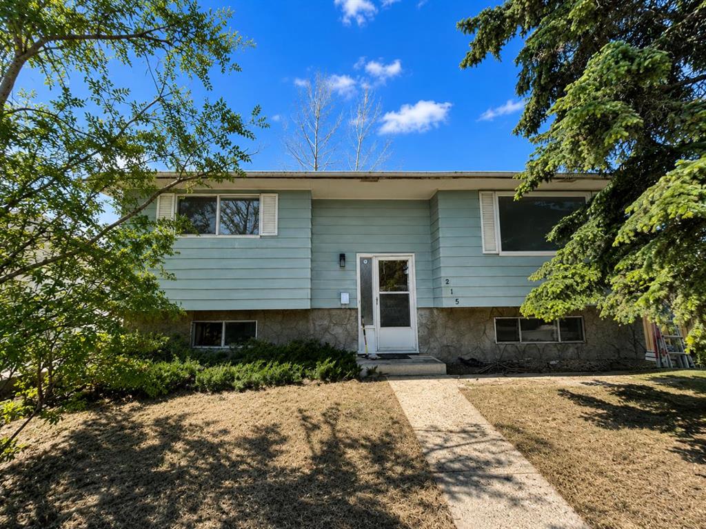 215 Penbrooke Way SE photo 2