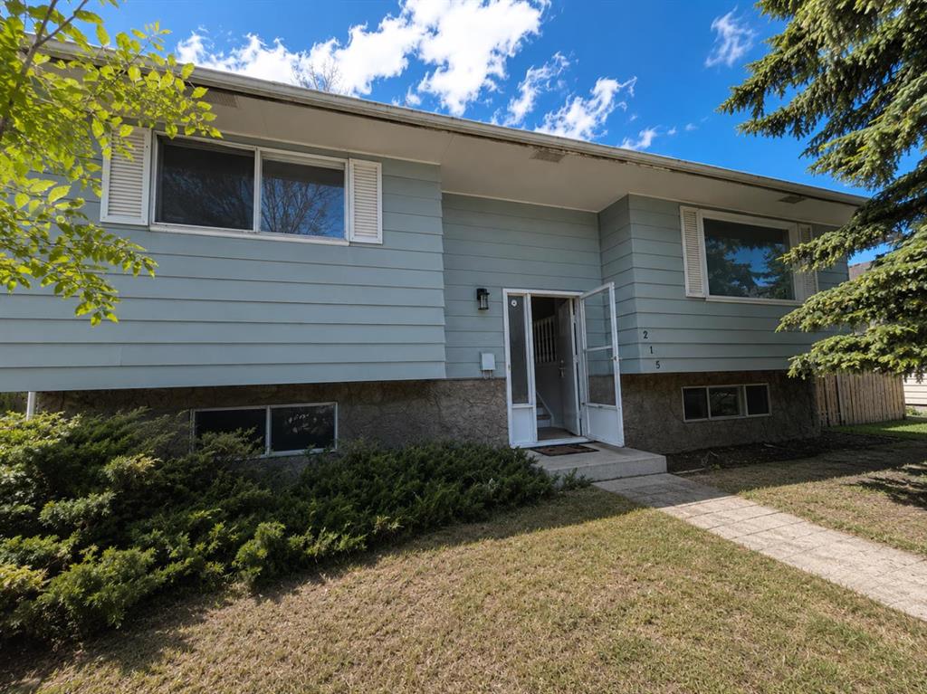 215 Penbrooke Way SE photo 3