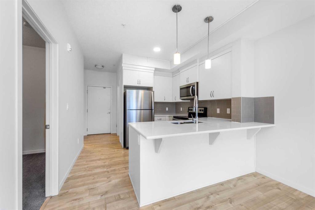 20 Seton Park SE #316 photo 2