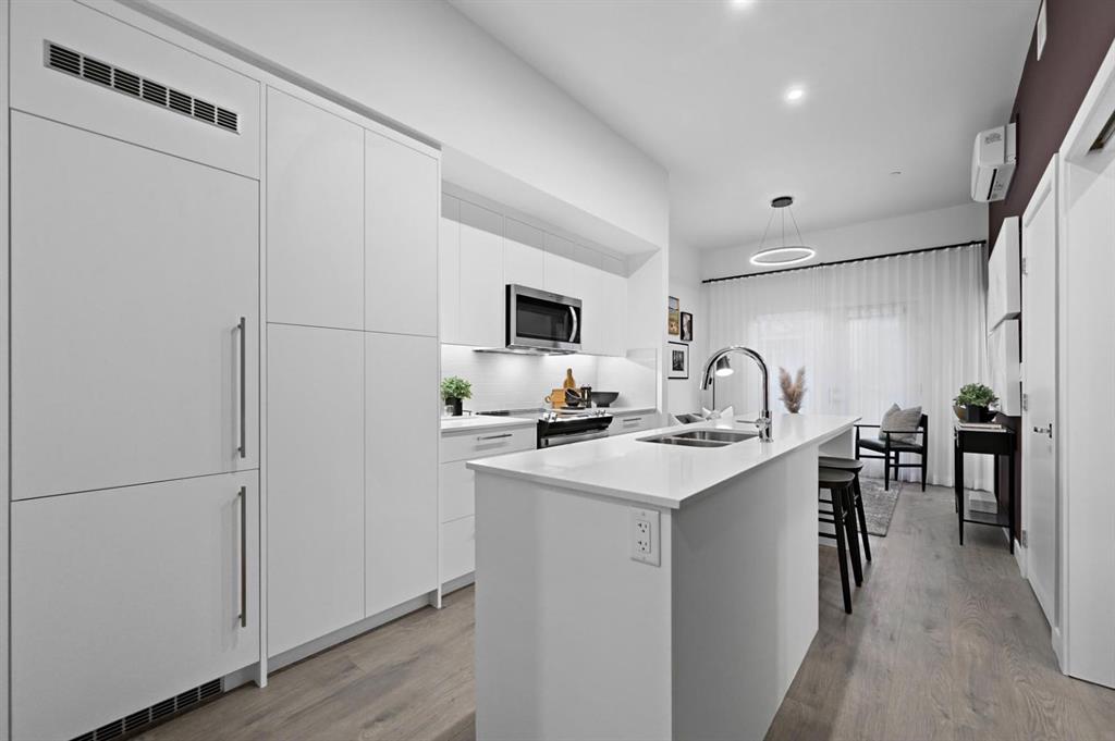 310 15 Avenue SW #516 photo 4