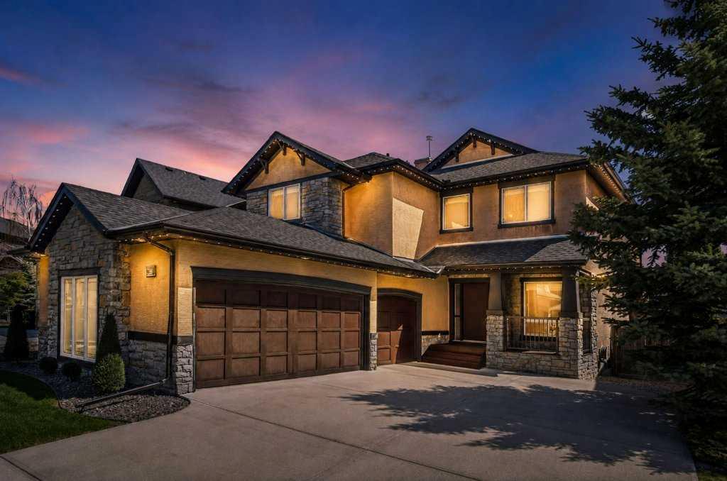 23 Aspen Stone Crescent SW