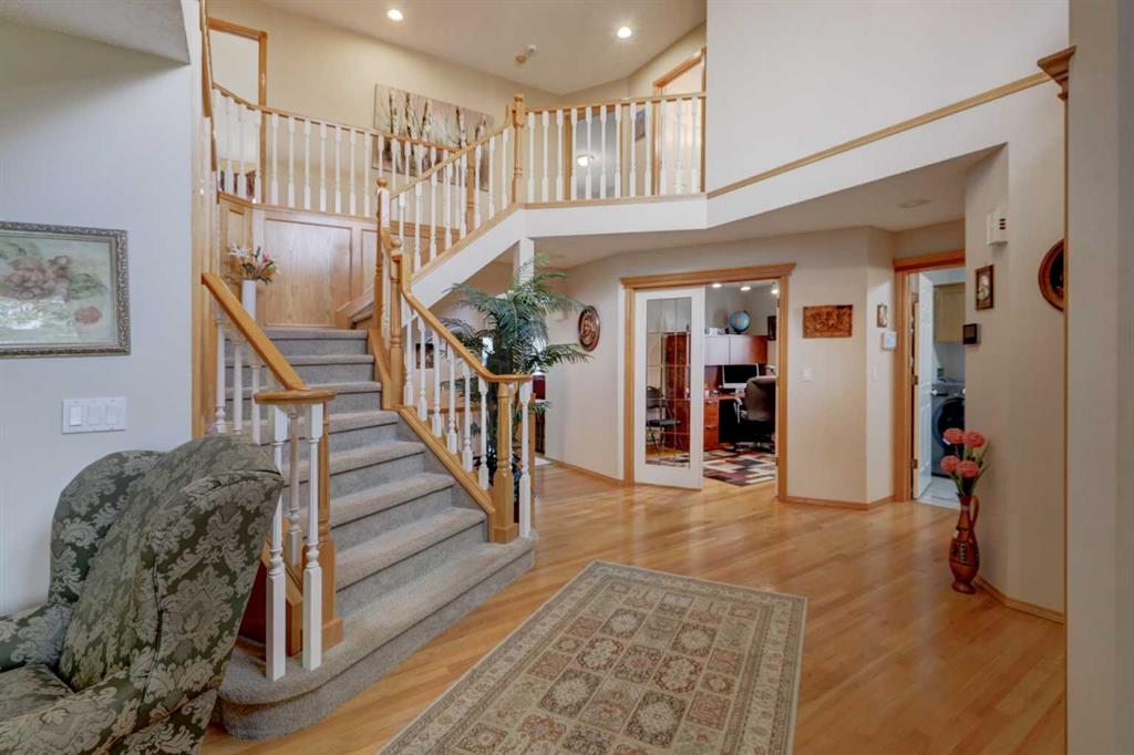 10262 Hamptons Boulevard NW photo 4