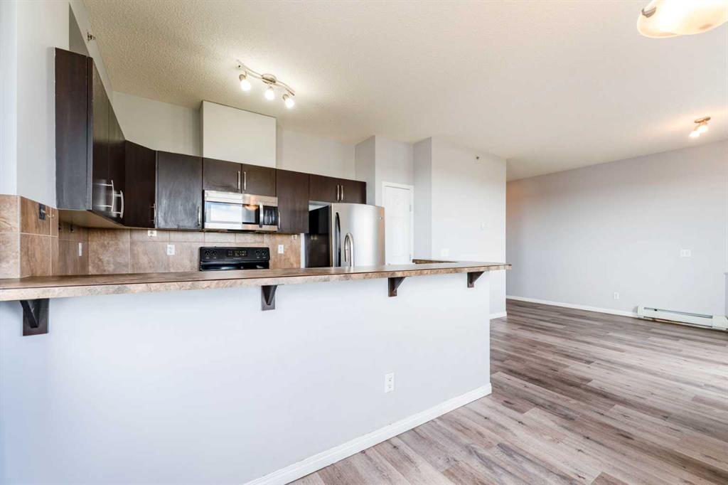 1727 54 Street SE #425 photo 3