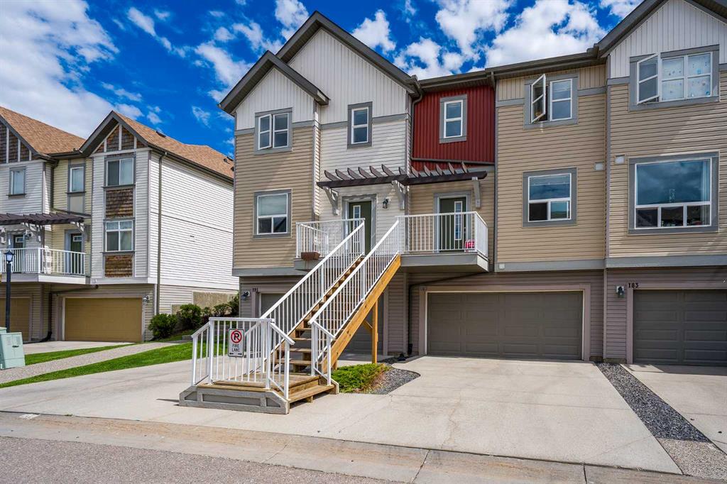 187 Copperstone Cove SE photo 2