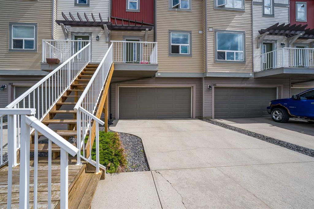 187 Copperstone Cove SE photo 3