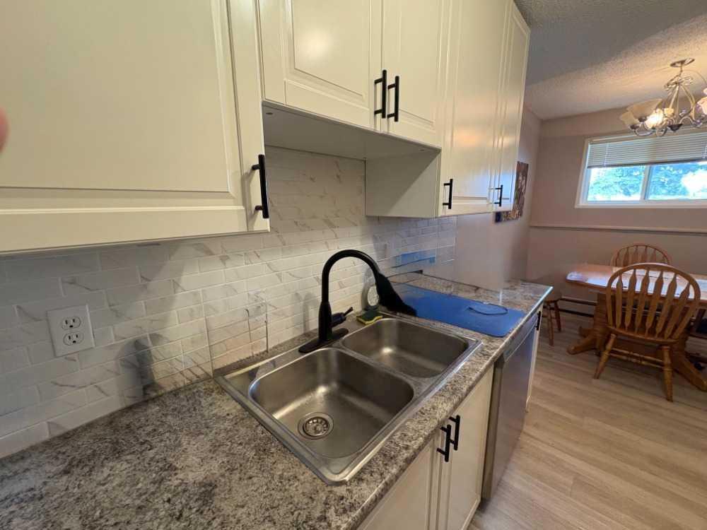 11620 Elbow Drive SW #703 photo 4