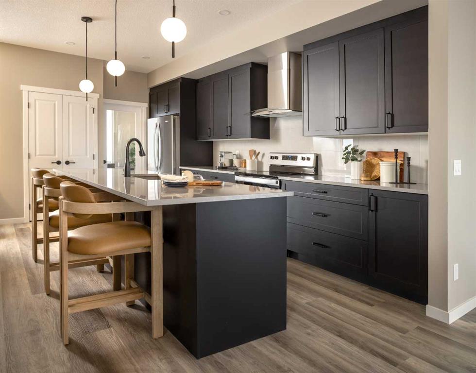 817 Marine Drive SE photo 2