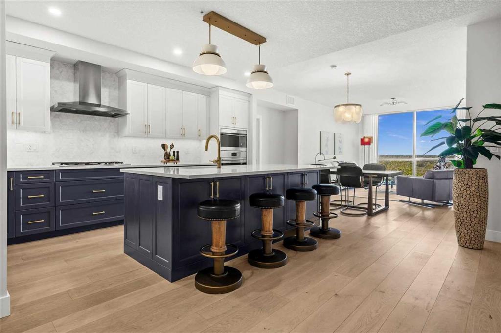 15 Cougar Ridge Landing SW #209