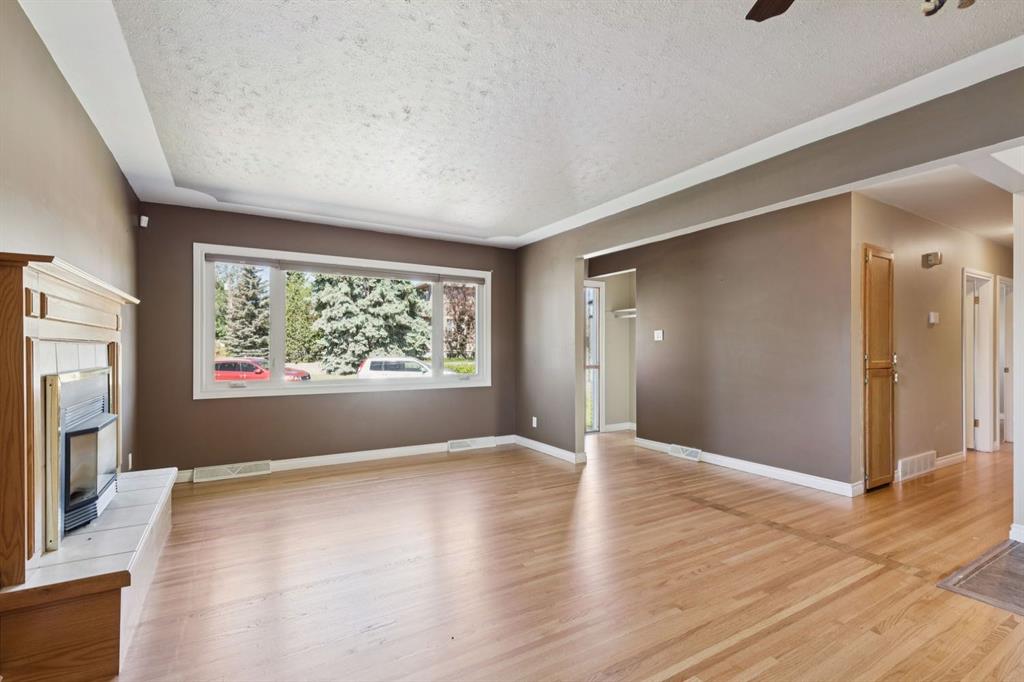 8028 5 Street SW photo 5