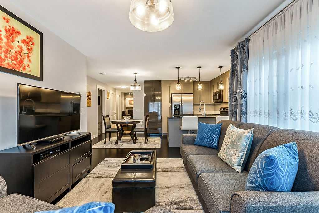 11 Mahogany Row SE #2114