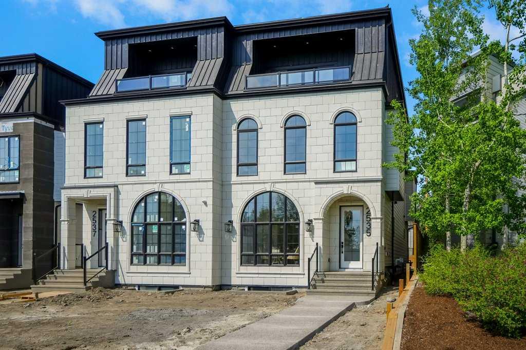 2535 19 Street SW photo 2