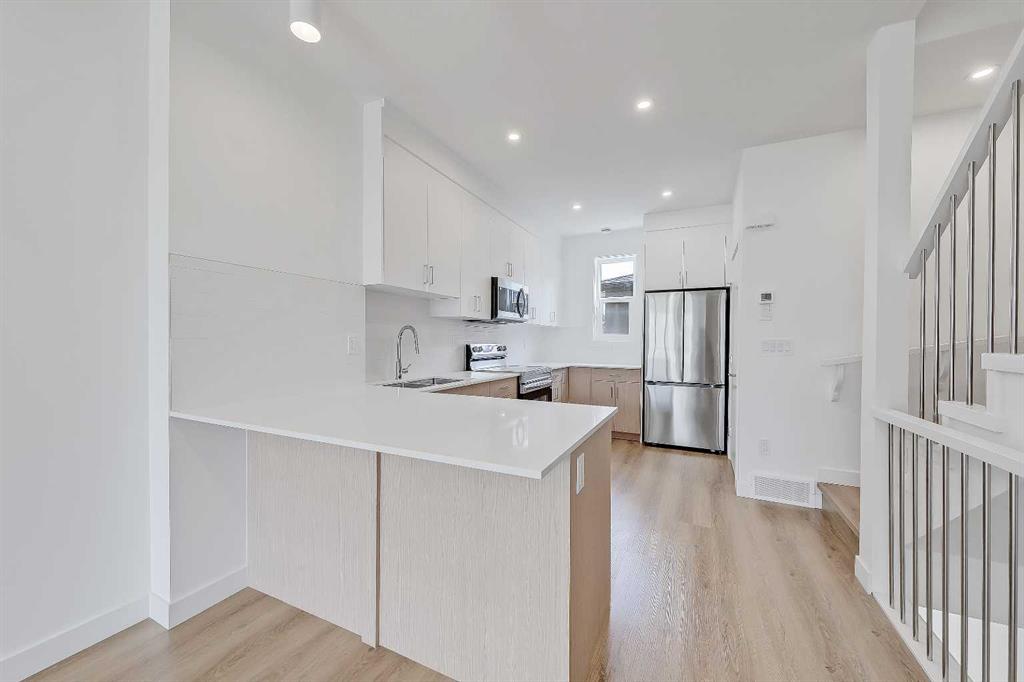 3550 45 Street SW #108 photo 3