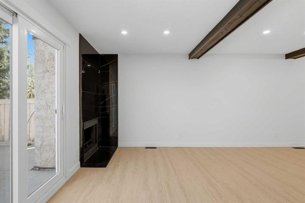 5404 10 Avenue SE #209 photo 3
