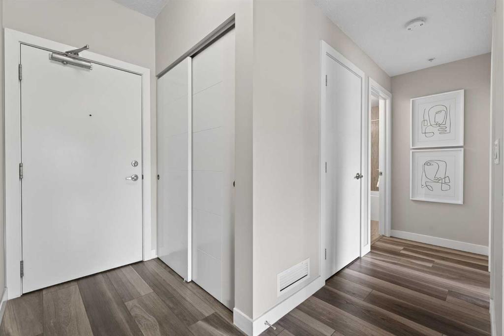 93 34 Avenue SW #315 photo 3