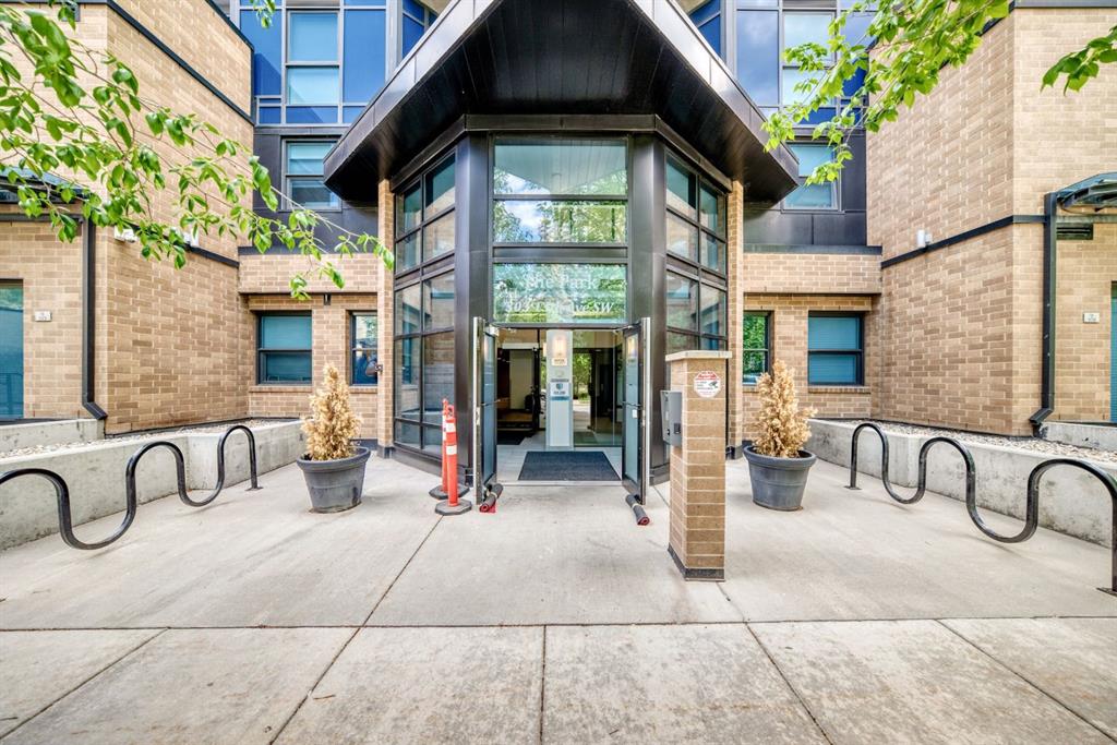303 13 Avenue SW #902 photo 4