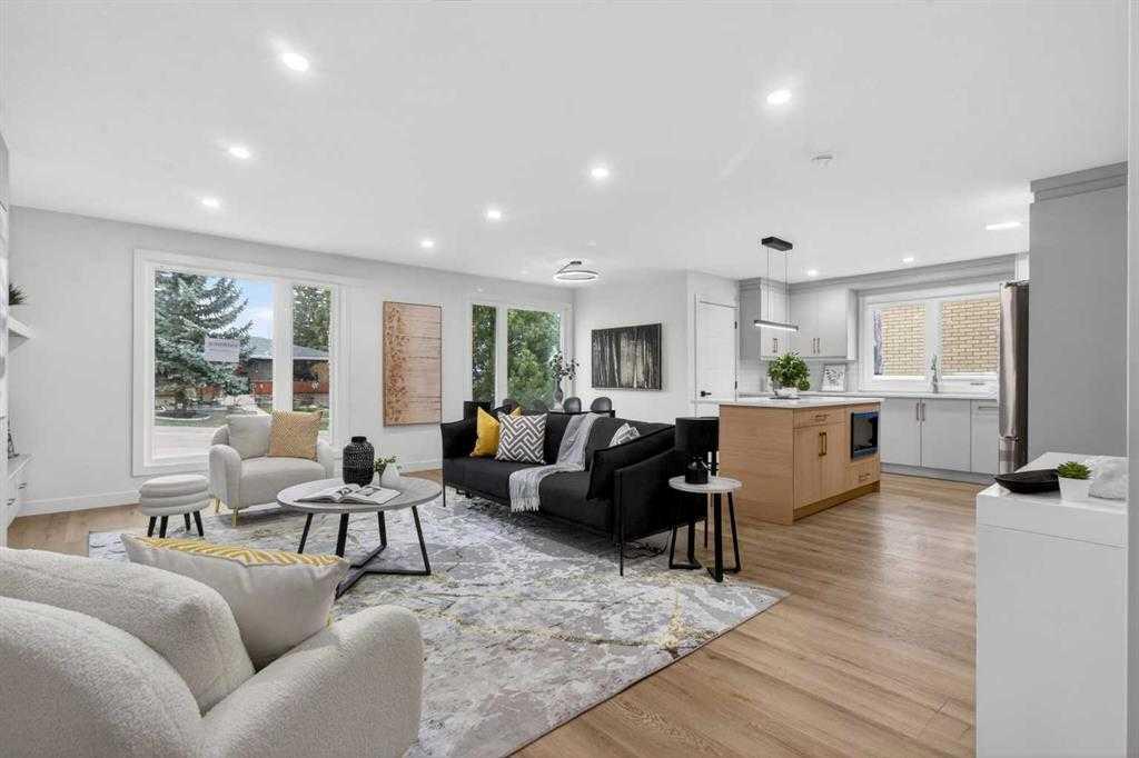 739 Sabrina Road SW photo 5