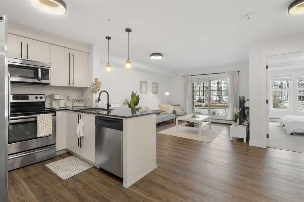 11 Mahogany Row SE #3107