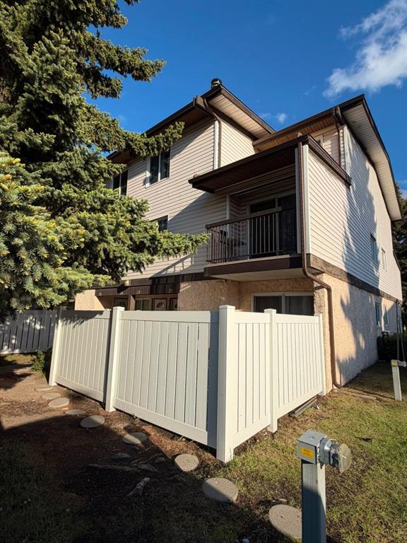 3745 Fonda Way SE #25