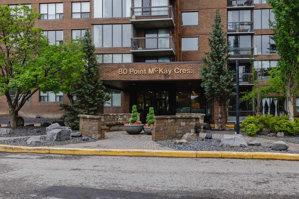 80 Point McKay Crescent NW #1003 photo 3