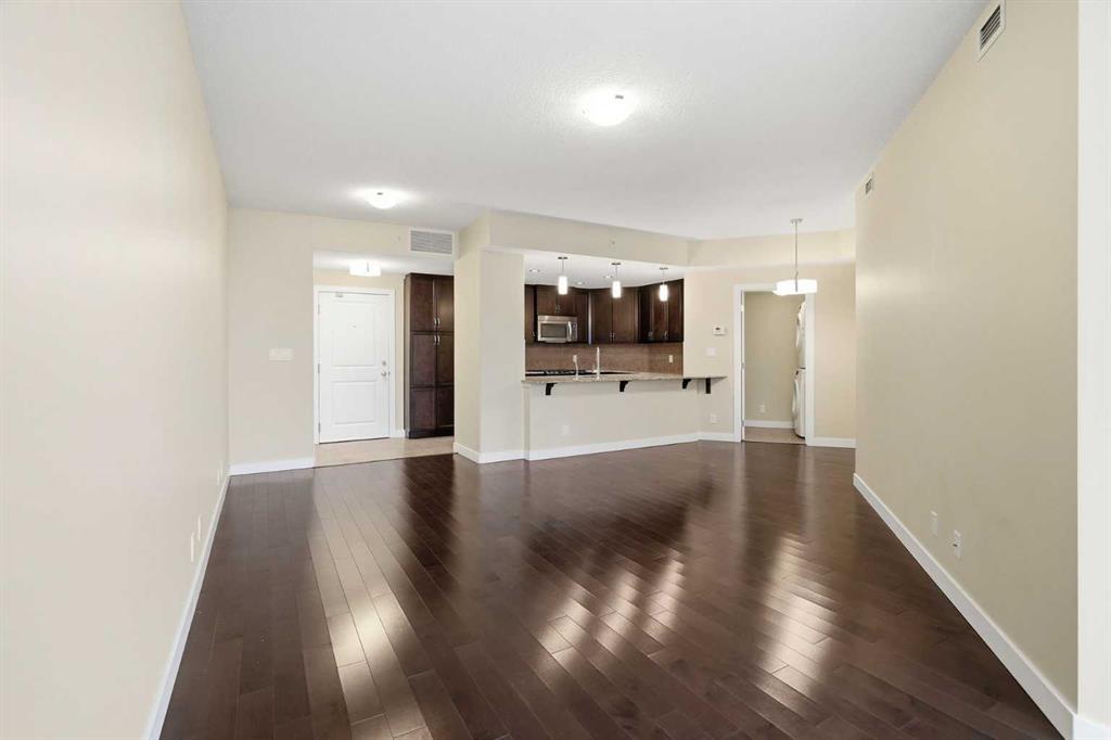 16 Varsity Estates Circle NW #701 photo 5