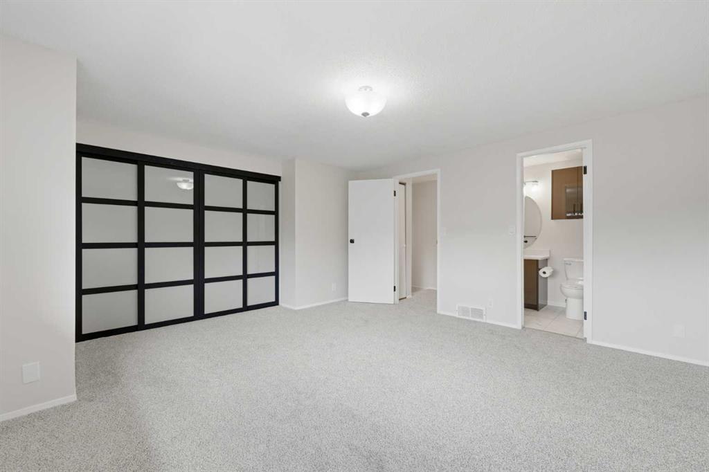36 Falconer Terrace NE photo 4