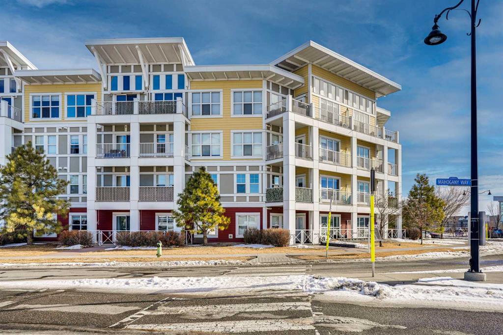 402 Marquis Lane SE #208