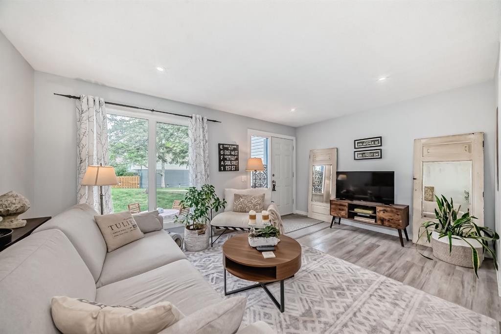 6440 4 Street NW #1 photo 2