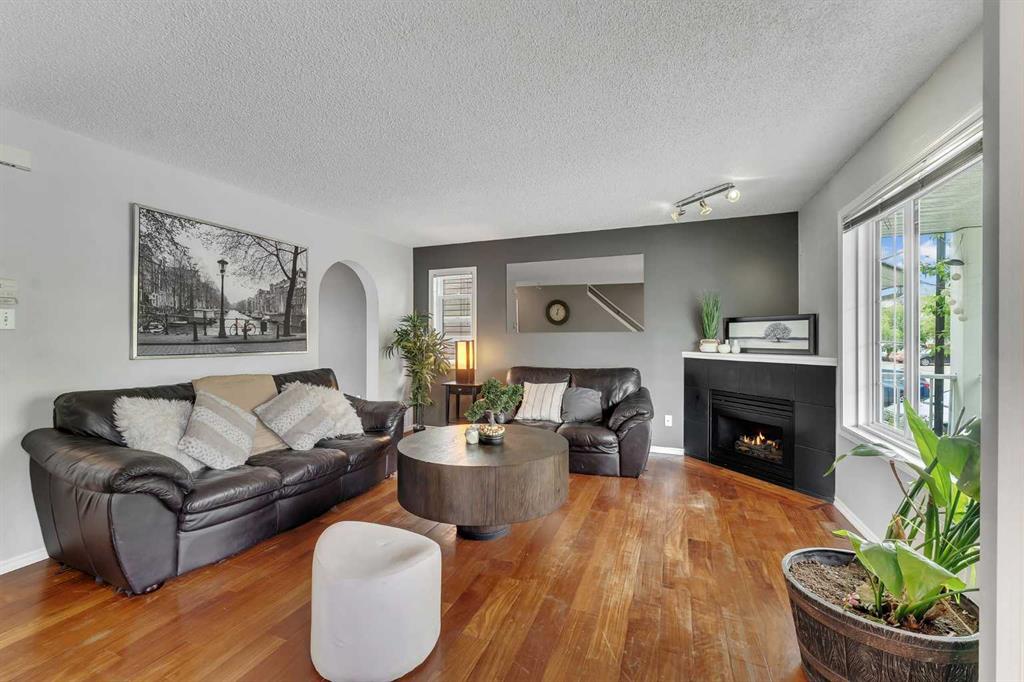 4 Stonegate Drive NW #27