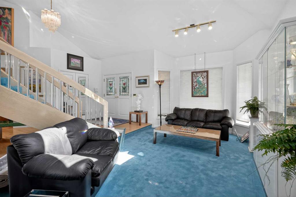 523 Scimitar Bay NW photo 5