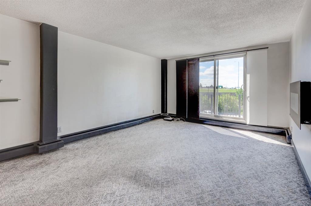 80 Galbraith Drive SW #21B photo 2