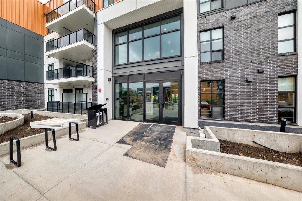 4270 Norford Avenue NW #2305 photo 2