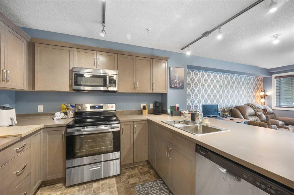 402 Kincora Glen Road NW #3110 photo 5