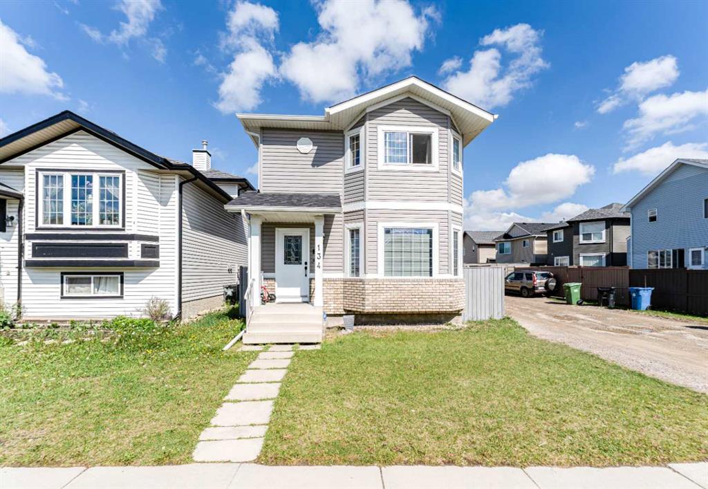 134 Tarawood Lane NE