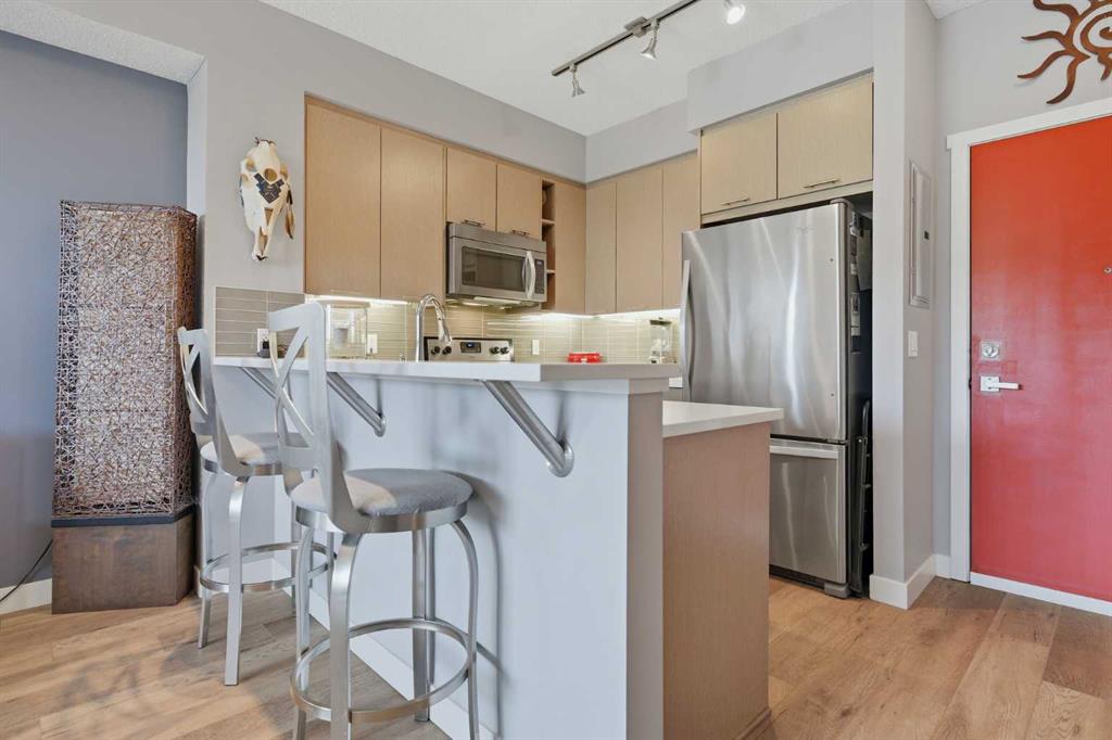 175 Silverado Boulevard SW #1106 photo 3