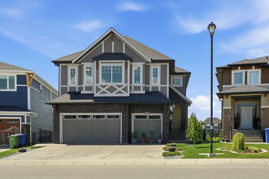 160 Kinniburgh Loop
