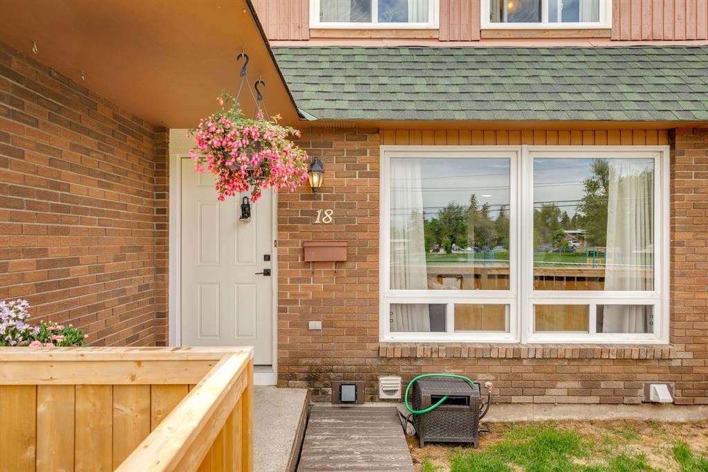 11240 6 Street SW #18